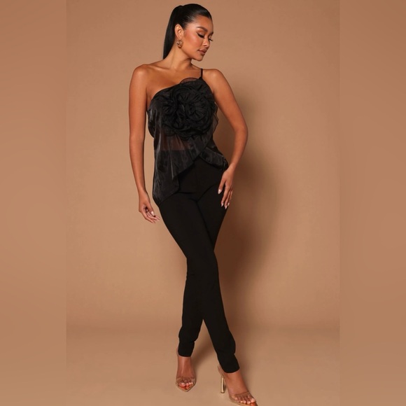 Fashion Nova Nova Luxe Exclusive Collection Top Rose - Picture 2 of 5